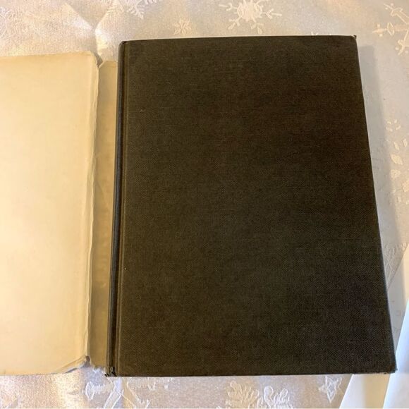 Shadow Theaters and Shadow Films Book 1979 DJ Worn - Picture 10 of 11